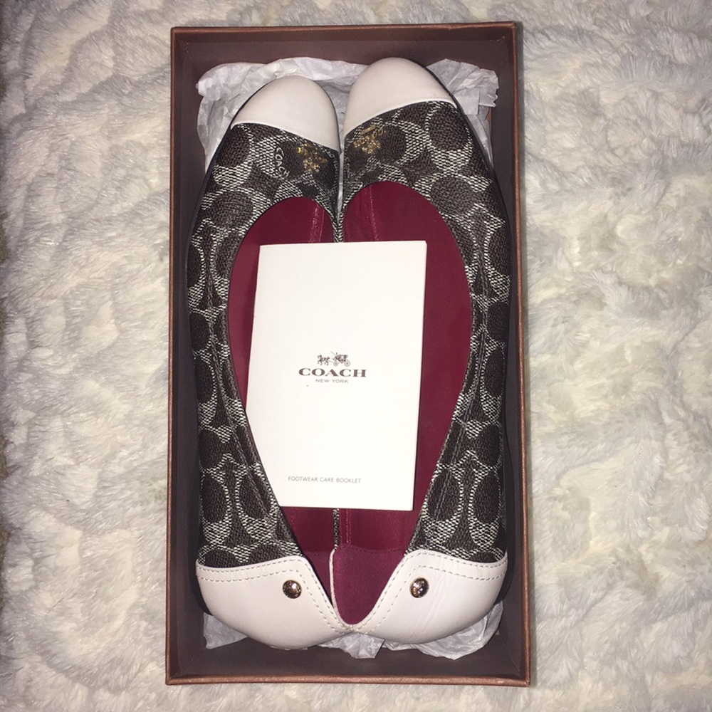New authentic coach flats.
